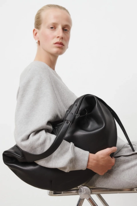 Big Shoulderbag Gili vegan leather black